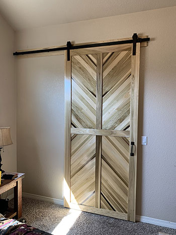 barndoor-2.jpg (4,480,526 bytes ) 