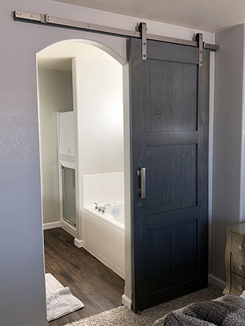 barndoors-5.jpg (2,883,661 bytes ) 