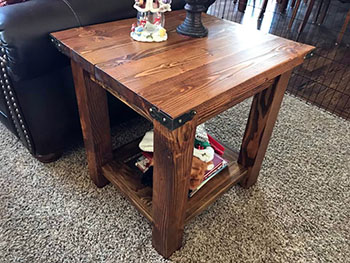 custom-furniture-2.jpg (140,620 bytes  )  